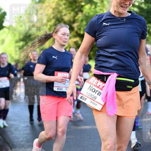 14.06.2026 - REWE Women's Run Dr. Thomas Lammeyer http://msf.ph/oto/9756264 14.06.2026 09:19:57 Laufen 10736, 517, 10938, 517 meine-sportfotos.de