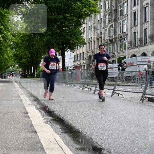 14.06.2026 - REWE Women's Run J. Mangold http://msf.ph/oto/9756300 14.06.2026 10:24:57 Ziel 10152, 10700 meine-sportfotos.de