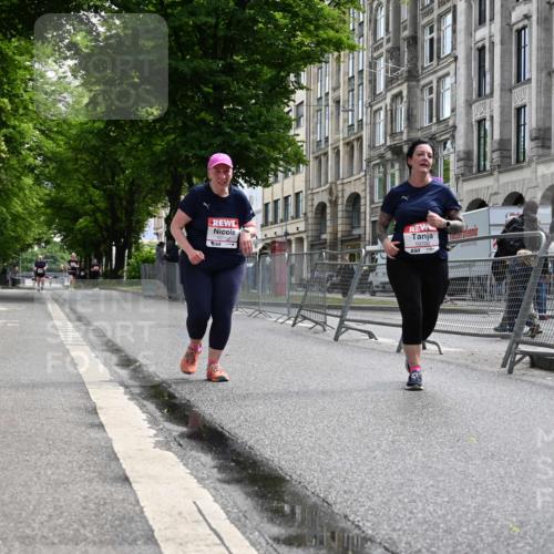 14.06.2026 - REWE Women's Run J. Mangold http://msf.ph/oto/9756312 14.06.2026 10:24:58 Ziel 10152, 10700 meine-sportfotos.de