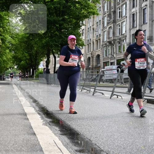 14.06.2026 - REWE Women's Run J. Mangold http://msf.ph/oto/9756321 14.06.2026 10:24:59 Ziel 10152, 10700 meine-sportfotos.de