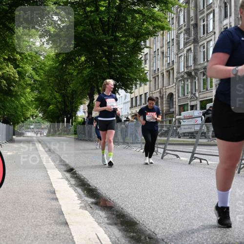 14.06.2026 - REWE Women's Run J. Mangold http://msf.ph/oto/9756347 14.06.2026 10:25:19 Ziel 10381, 10459, 10562, 11237 meine-sportfotos.de