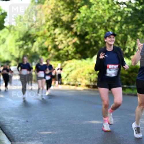 14.06.2026 - REWE Women's Run Dr. Thomas Lammeyer http://msf.ph/oto/9756357 14.06.2026 09:20:04 Laufen 104, 7 meine-sportfotos.de