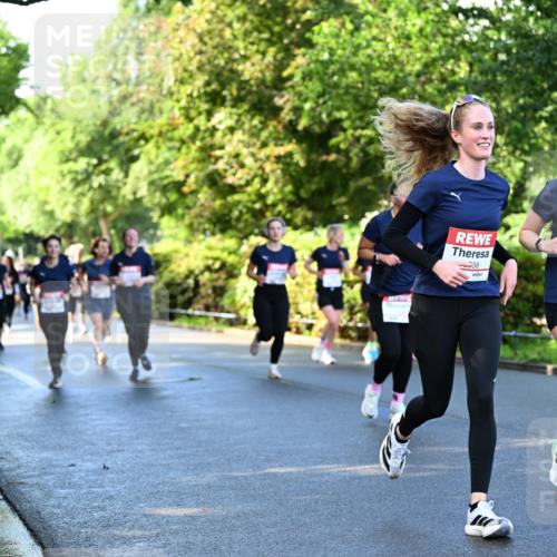 14.06.2026 - REWE Women's Run Dr. Thomas Lammeyer http://msf.ph/oto/9756411 14.06.2026 09:20:07 Laufen 11171, 7 meine-sportfotos.de