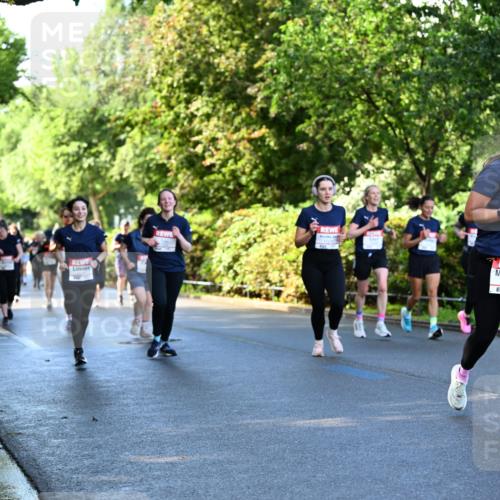 14.06.2026 - REWE Women's Run Dr. Thomas Lammeyer http://msf.ph/oto/9756429 14.06.2026 09:20:09 Laufen 11034, 7 meine-sportfotos.de