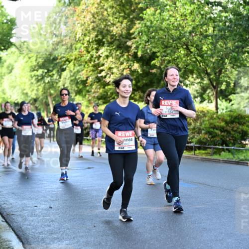 14.06.2026 - REWE Women's Run Dr. Thomas Lammeyer http://msf.ph/oto/9756464 14.06.2026 09:20:11 Laufen 1007, 7, 11524 meine-sportfotos.de