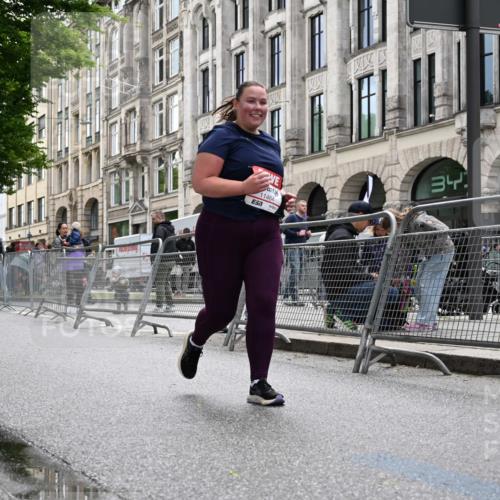 14.06.2026 - REWE Women's Run J. Mangold http://msf.ph/oto/9756466 14.06.2026 10:30:17 Ziel 11464 meine-sportfotos.de
