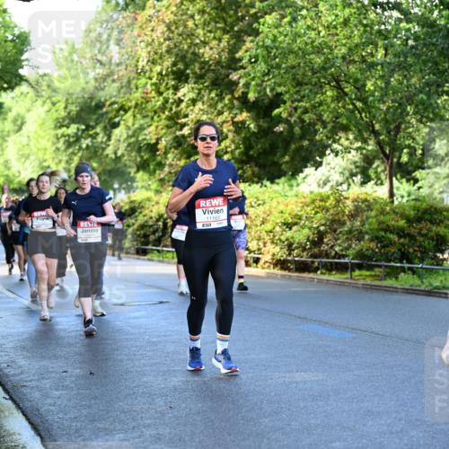 14.06.2026 - REWE Women's Run Dr. Thomas Lammeyer http://msf.ph/oto/9756487 14.06.2026 09:20:13 Laufen 11163, 57, 11483 meine-sportfotos.de