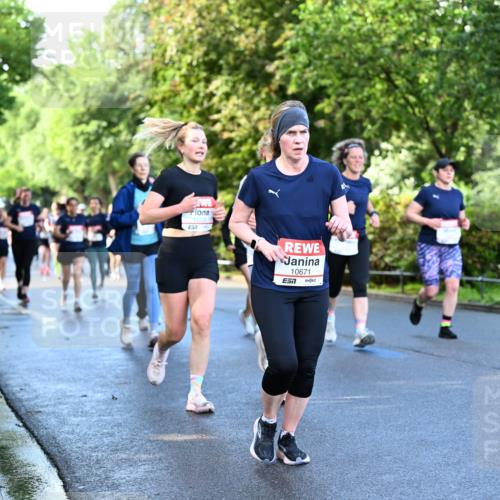 14.06.2026 - REWE Women's Run Dr. Thomas Lammeyer http://msf.ph/oto/9756521 14.06.2026 09:20:15 Laufen 11225, 10671, 7 meine-sportfotos.de