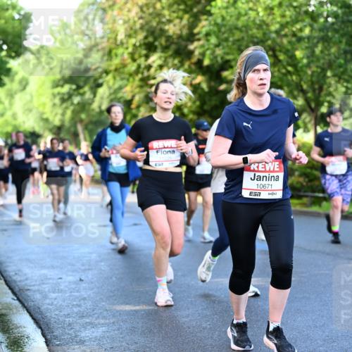 14.06.2026 - REWE Women's Run Dr. Thomas Lammeyer http://msf.ph/oto/9756527 14.06.2026 09:20:15 Laufen 11225, 10671 meine-sportfotos.de