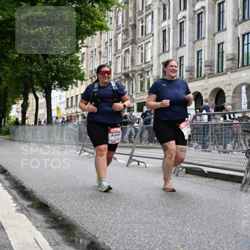 14.06.2026 - REWE Women's Run J. Mangold http://msf.ph/oto/9756536 14.06.2026 10:32:44 Ziel 10873, 11117 meine-sportfotos.de