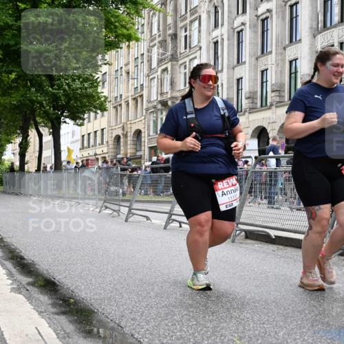 14.06.2026 - REWE Women's Run J. Mangold http://msf.ph/oto/9756547 14.06.2026 10:32:45 Ziel 10873, 11117 meine-sportfotos.de