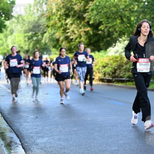 14.06.2026 - REWE Women's Run Dr. Thomas Lammeyer http://msf.ph/oto/9756567 14.06.2026 09:20:18 Laufen 10527, 7, 1064, 7 meine-sportfotos.de