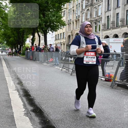 14.06.2026 - REWE Women's Run J. Mangold http://msf.ph/oto/9756569 14.06.2026 10:37:04 Ziel 10176 meine-sportfotos.de