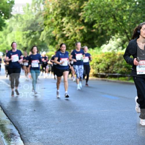 14.06.2026 - REWE Women's Run Dr. Thomas Lammeyer http://msf.ph/oto/9756571 14.06.2026 09:20:19 Laufen 10527, 57 meine-sportfotos.de