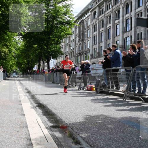 14.06.2026 - REWE Women's Run J. Mangold http://msf.ph/oto/9756579 14.06.2026 10:48:28 Ziel 5910 meine-sportfotos.de