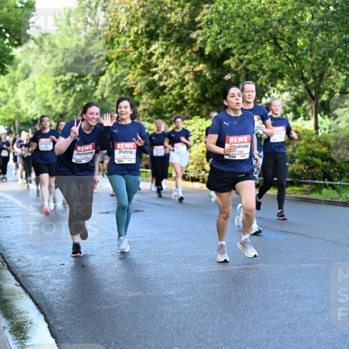 14.06.2026 - REWE Women's Run Dr. Thomas Lammeyer http://msf.ph/oto/9756585 14.06.2026 09:20:20 Laufen 11206, 10812, 7, 156 meine-sportfotos.de