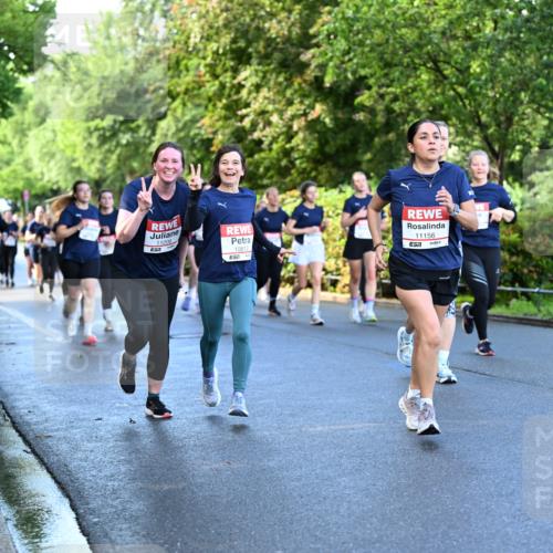 14.06.2026 - REWE Women's Run Dr. Thomas Lammeyer http://msf.ph/oto/9756588 14.06.2026 09:20:20 Laufen 11206, 10812, 11156, 7 meine-sportfotos.de