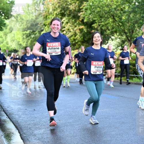 14.06.2026 - REWE Women's Run Dr. Thomas Lammeyer http://msf.ph/oto/9756600 14.06.2026 09:20:21 Laufen 11206, 10812, 11156 meine-sportfotos.de