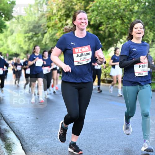 14.06.2026 - REWE Women's Run Dr. Thomas Lammeyer http://msf.ph/oto/9756609 14.06.2026 09:20:22 Laufen 11206, 7, 10812 meine-sportfotos.de
