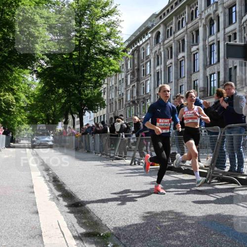 14.06.2026 - REWE Women's Run J. Mangold http://msf.ph/oto/9756611 14.06.2026 10:48:56 Ziel 5737, 5906 meine-sportfotos.de