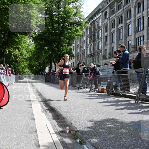 14.06.2026 - REWE Women's Run J. Mangold http://msf.ph/oto/9756616 14.06.2026 10:49:41 Ziel 5091 meine-sportfotos.de