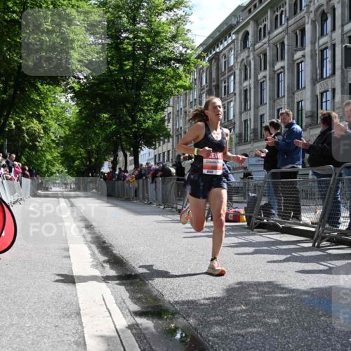 14.06.2026 - REWE Women's Run J. Mangold http://msf.ph/oto/9756624 14.06.2026 10:49:42 Ziel 5091 meine-sportfotos.de