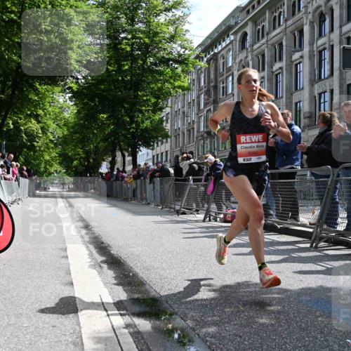 14.06.2026 - REWE Women's Run J. Mangold http://msf.ph/oto/9756627 14.06.2026 10:49:42 Ziel 5091 meine-sportfotos.de