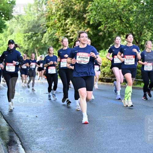 14.06.2026 - REWE Women's Run Dr. Thomas Lammeyer http://msf.ph/oto/9756634 14.06.2026 09:20:24 Laufen 11066, 10764, 57, 7 meine-sportfotos.de