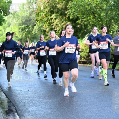 14.06.2026 - REWE Women's Run Dr. Thomas Lammeyer http://msf.ph/oto/9756637 14.06.2026 09:20:24 Laufen 11066, 10764, 57, 10822 meine-sportfotos.de