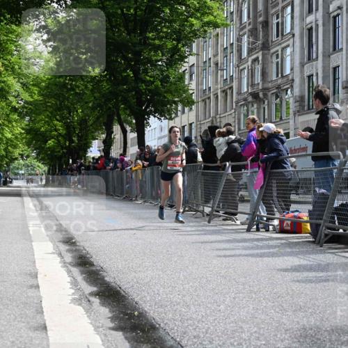 14.06.2026 - REWE Women's Run J. Mangold http://msf.ph/oto/9756652 14.06.2026 10:50:24 Ziel 5024 meine-sportfotos.de
