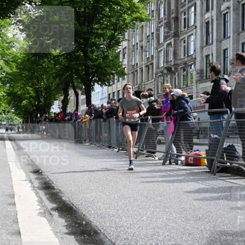 14.06.2026 - REWE Women's Run J. Mangold http://msf.ph/oto/9756657 14.06.2026 10:50:24 Ziel 5024 meine-sportfotos.de