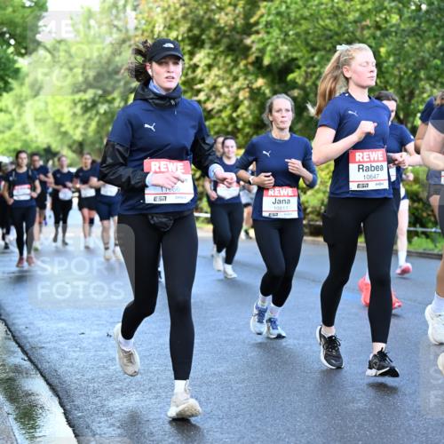 14.06.2026 - REWE Women's Run Dr. Thomas Lammeyer http://msf.ph/oto/9756664 14.06.2026 09:20:26 Laufen 10, 17066, 7, 10817, 10647, 7, 11356, 7 meine-sportfotos.de