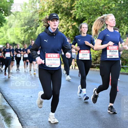 14.06.2026 - REWE Women's Run Dr. Thomas Lammeyer http://msf.ph/oto/9756667 14.06.2026 09:20:26 Laufen 11066, 7, 10817, 7, 10647, 11356, 7 meine-sportfotos.de