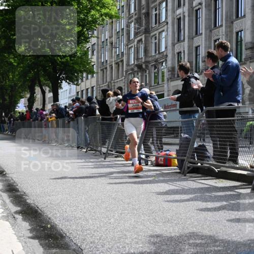 14.06.2026 - REWE Women's Run J. Mangold http://msf.ph/oto/9756676 14.06.2026 10:50:31 Ziel 5386 meine-sportfotos.de