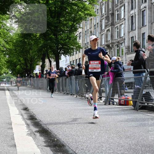 14.06.2026 - REWE Women's Run J. Mangold http://msf.ph/oto/9756696 14.06.2026 10:50:57 Ziel 5007, 5068 meine-sportfotos.de