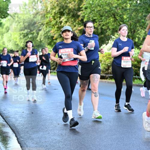 14.06.2026 - REWE Women's Run Dr. Thomas Lammeyer http://msf.ph/oto/9756751 14.06.2026 09:20:32 Laufen 1034, 57, 10078, 10583, 7, 7 meine-sportfotos.de