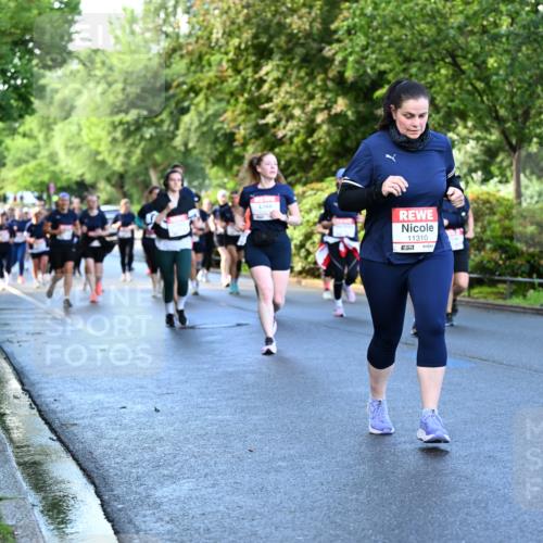 14.06.2026 - REWE Women's Run Dr. Thomas Lammeyer http://msf.ph/oto/9756819 14.06.2026 09:20:39 Laufen 11310, 7, 11115 meine-sportfotos.de