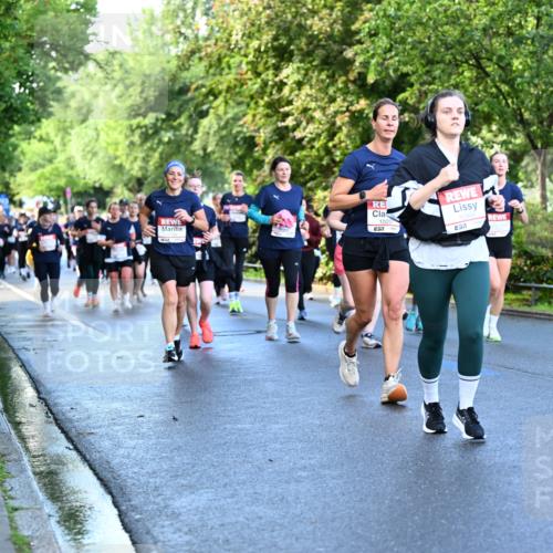 14.06.2026 - REWE Women's Run Dr. Thomas Lammeyer http://msf.ph/oto/9756865 14.06.2026 09:20:42 Laufen 102, 57, 10032 meine-sportfotos.de