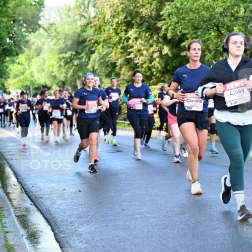 14.06.2026 - REWE Women's Run Dr. Thomas Lammeyer http://msf.ph/oto/9756868 14.06.2026 09:20:43 Laufen 10251, 57, 10988, 7, 042 meine-sportfotos.de