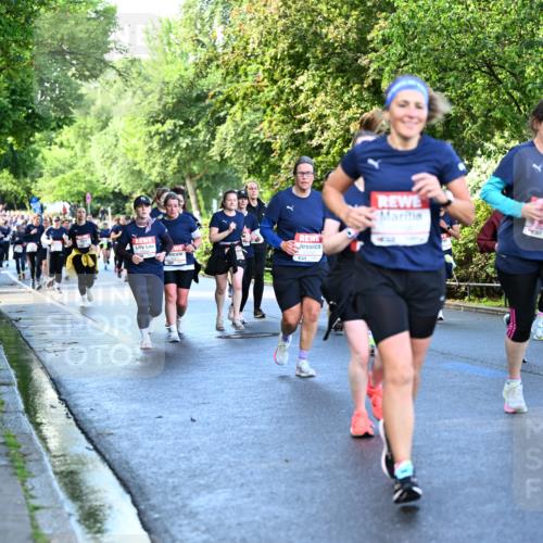14.06.2026 - REWE Women's Run Dr. Thomas Lammeyer http://msf.ph/oto/9756901 14.06.2026 09:20:45 Laufen 10529 meine-sportfotos.de