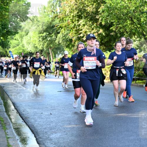 14.06.2026 - REWE Women's Run Dr. Thomas Lammeyer http://msf.ph/oto/9756951 14.06.2026 09:20:48 Laufen 10668, 57, 068, 10533, 57 meine-sportfotos.de