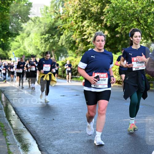 14.06.2026 - REWE Women's Run Dr. Thomas Lammeyer http://msf.ph/oto/9756974 14.06.2026 09:20:50 Laufen 10371, 57, 10448, 57, 10668 meine-sportfotos.de