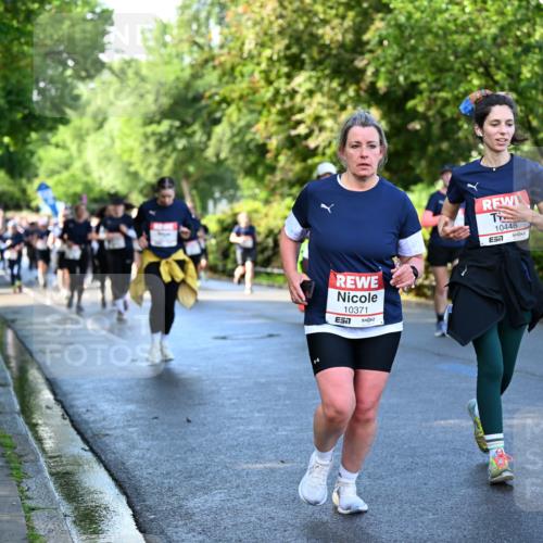 14.06.2026 - REWE Women's Run Dr. Thomas Lammeyer http://msf.ph/oto/9756975 14.06.2026 09:20:50 Laufen 14, 10371, 10448, 7, 1066 meine-sportfotos.de