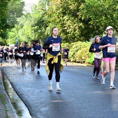 14.06.2026 - REWE Women's Run Dr. Thomas Lammeyer http://msf.ph/oto/9757007 14.06.2026 09:20:52 Laufen 10195, 57, 10980, 11531, 10683, 57 meine-sportfotos.de
