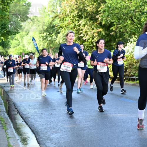 14.06.2026 - REWE Women's Run Dr. Thomas Lammeyer http://msf.ph/oto/9757076 14.06.2026 09:20:56 Laufen 10059, 1005, 57, 11316 meine-sportfotos.de