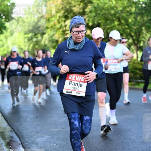 14.06.2026 - REWE Women's Run Dr. Thomas Lammeyer http://msf.ph/oto/9757180 14.06.2026 09:21:03 Laufen 10862, 10329 meine-sportfotos.de