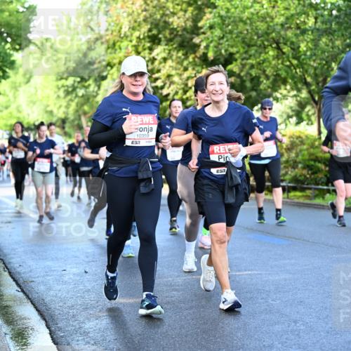 14.06.2026 - REWE Women's Run Dr. Thomas Lammeyer http://msf.ph/oto/9757207 14.06.2026 09:21:05 Laufen 10359, 7, 11021, 657 meine-sportfotos.de