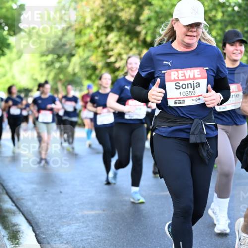 14.06.2026 - REWE Women's Run Dr. Thomas Lammeyer http://msf.ph/oto/9757224 14.06.2026 09:21:06 Laufen 10359, 657 meine-sportfotos.de