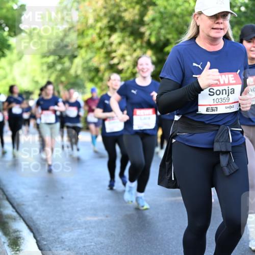 14.06.2026 - REWE Women's Run Dr. Thomas Lammeyer http://msf.ph/oto/9757226 14.06.2026 09:21:06 Laufen 10359, 7 meine-sportfotos.de