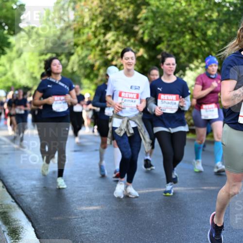 14.06.2026 - REWE Women's Run Dr. Thomas Lammeyer http://msf.ph/oto/9757284 14.06.2026 09:21:10 Laufen 57, 11348, 7 meine-sportfotos.de
